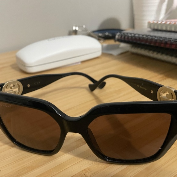 Gucci GG1023S 005 With Detachable Chain main image 2
